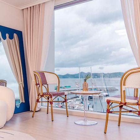 The Castle Ocean Suite Yeosu Luaran gambar