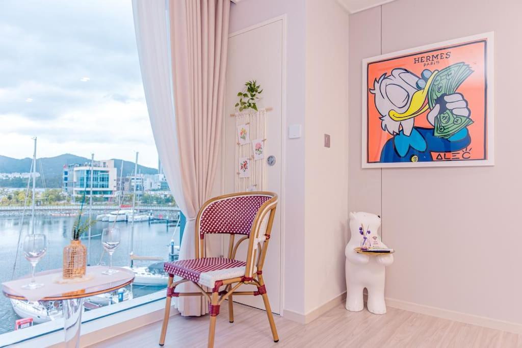 The Castle Ocean Suite Yeosu Luaran gambar