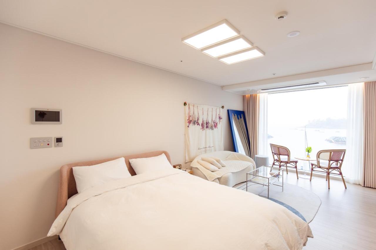 The Castle Ocean Suite Yeosu Luaran gambar