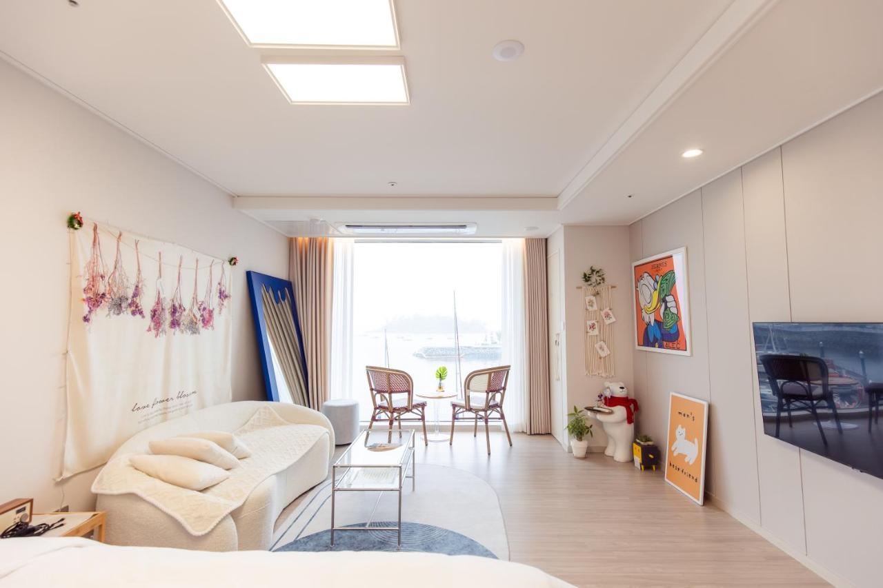 The Castle Ocean Suite Yeosu Luaran gambar