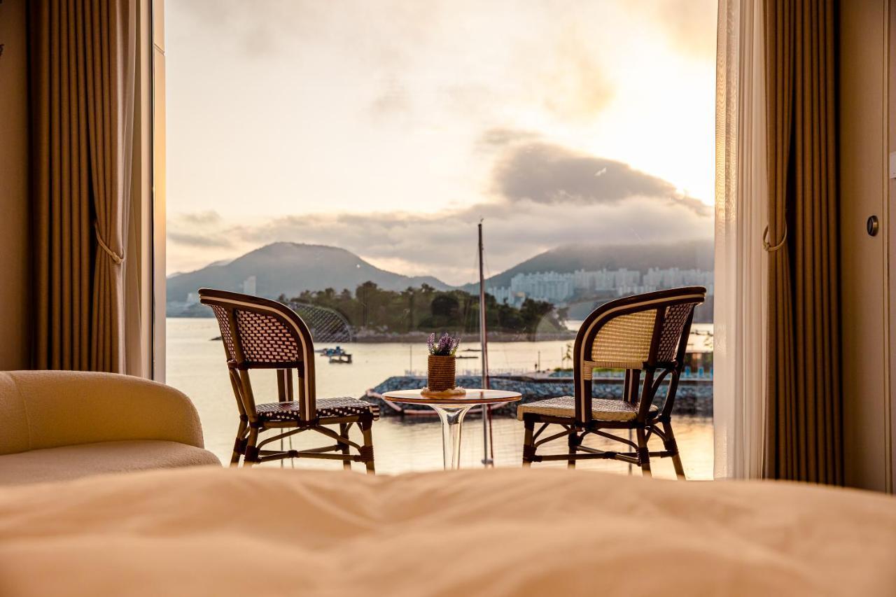 The Castle Ocean Suite Yeosu Luaran gambar