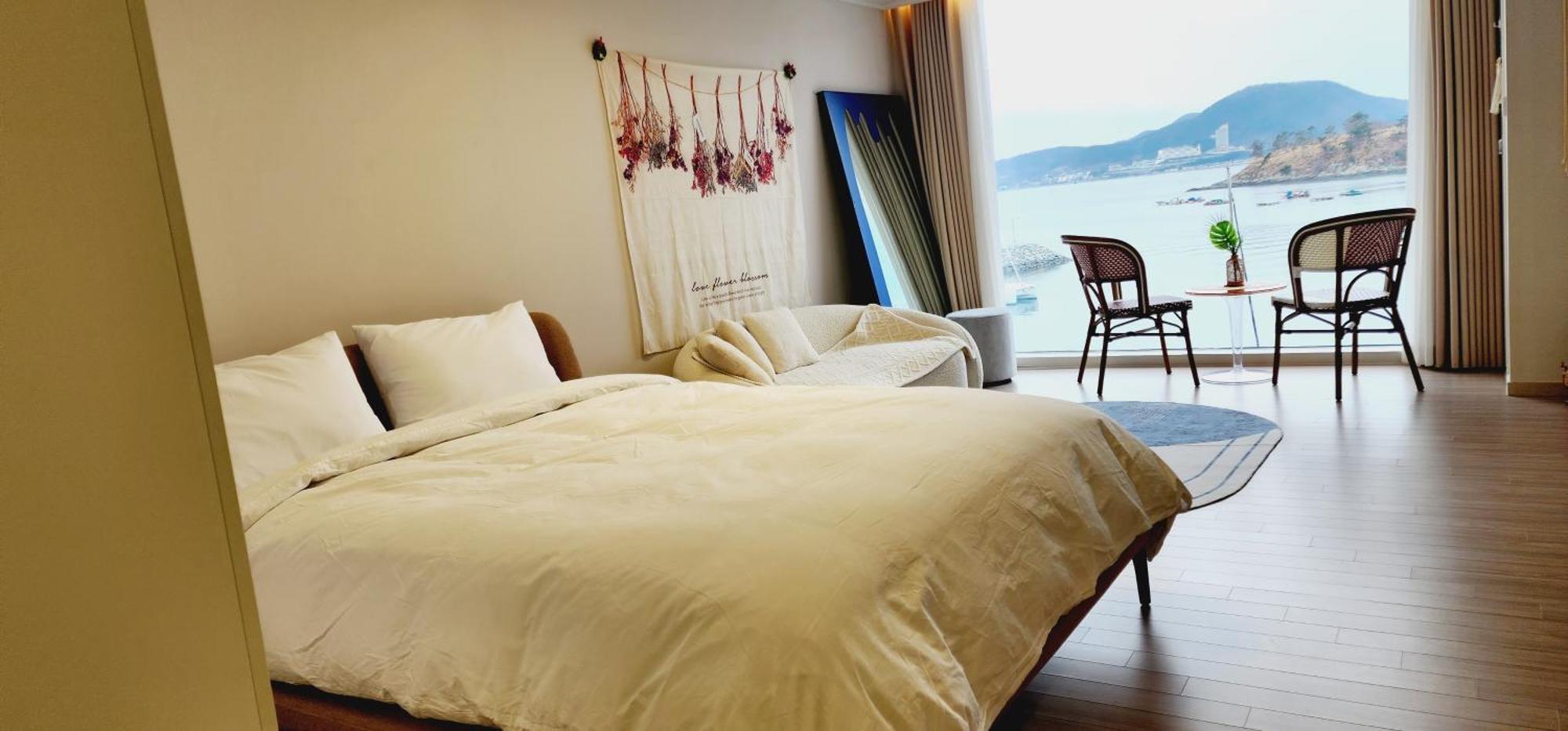 The Castle Ocean Suite Yeosu Luaran gambar