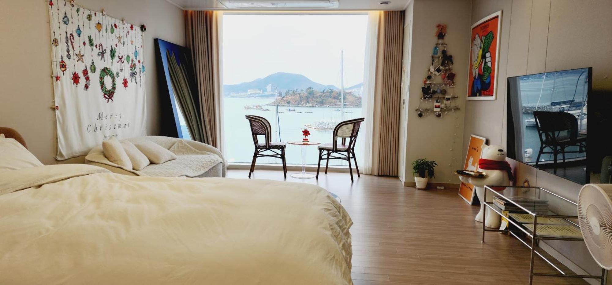 The Castle Ocean Suite Yeosu Luaran gambar