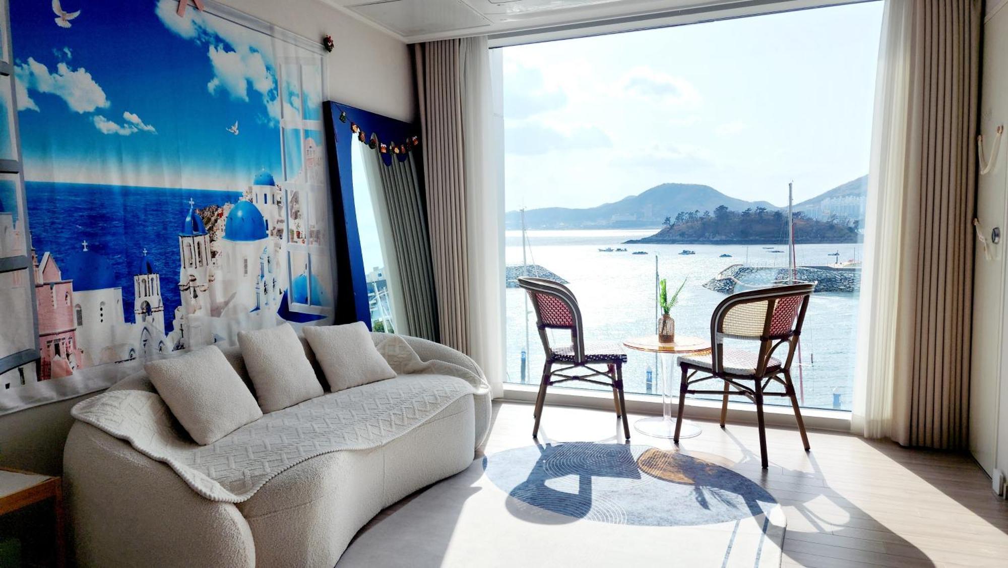 The Castle Ocean Suite Yeosu Luaran gambar